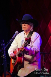 Steve Son at COMBO Songwriters Showcase at Broadway Roxy