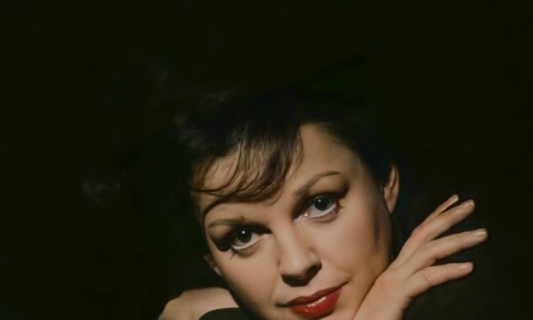 Judy Garland adult